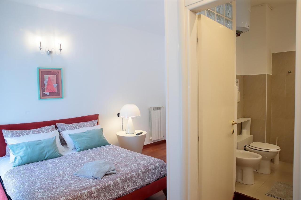 Savoia & Cavour _ Premium Signature _ Hotel Bari Kültér fotó